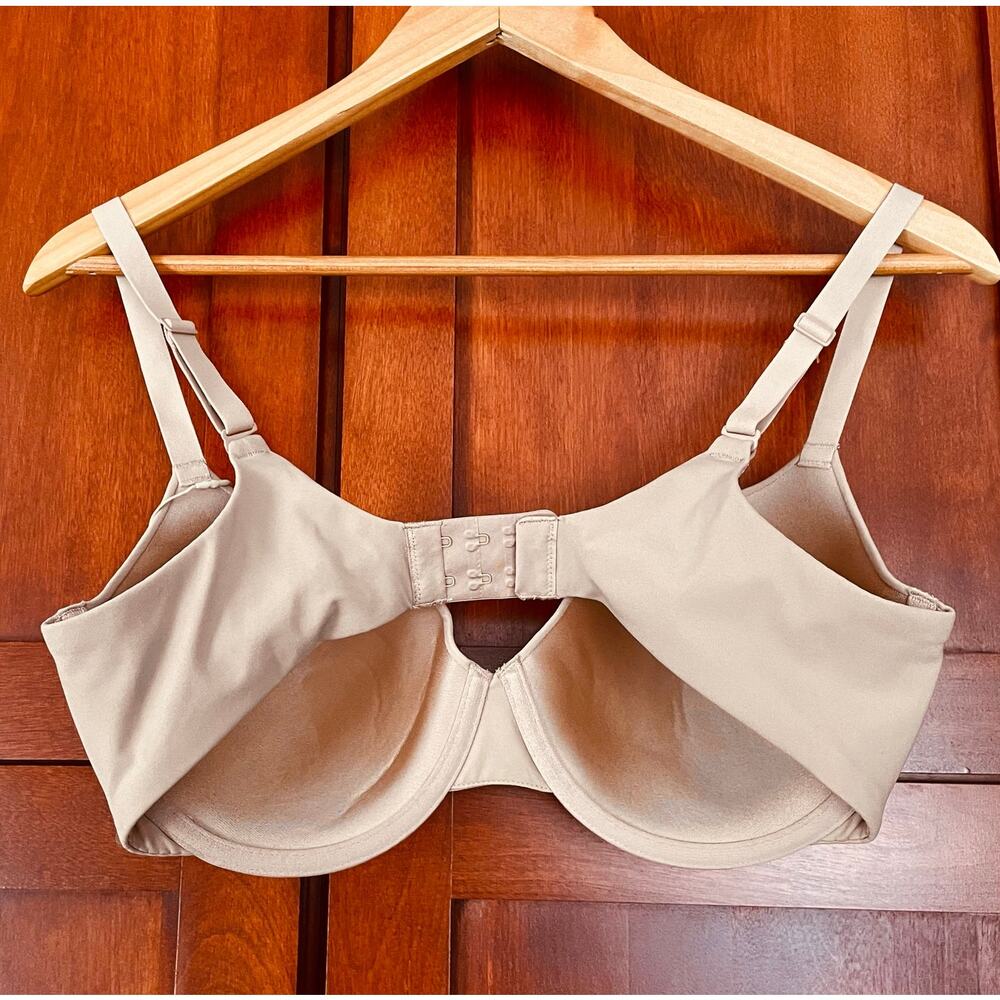 Skims Fits Everybody T-Shirt Bra Clay Size 36D - Picture 4 of 7